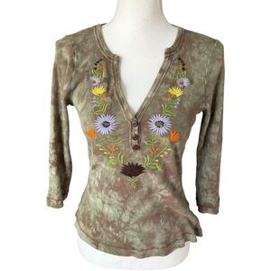 Vtg y2k green vee neck Embroidered Floral Women's Top women medium ribbed boho